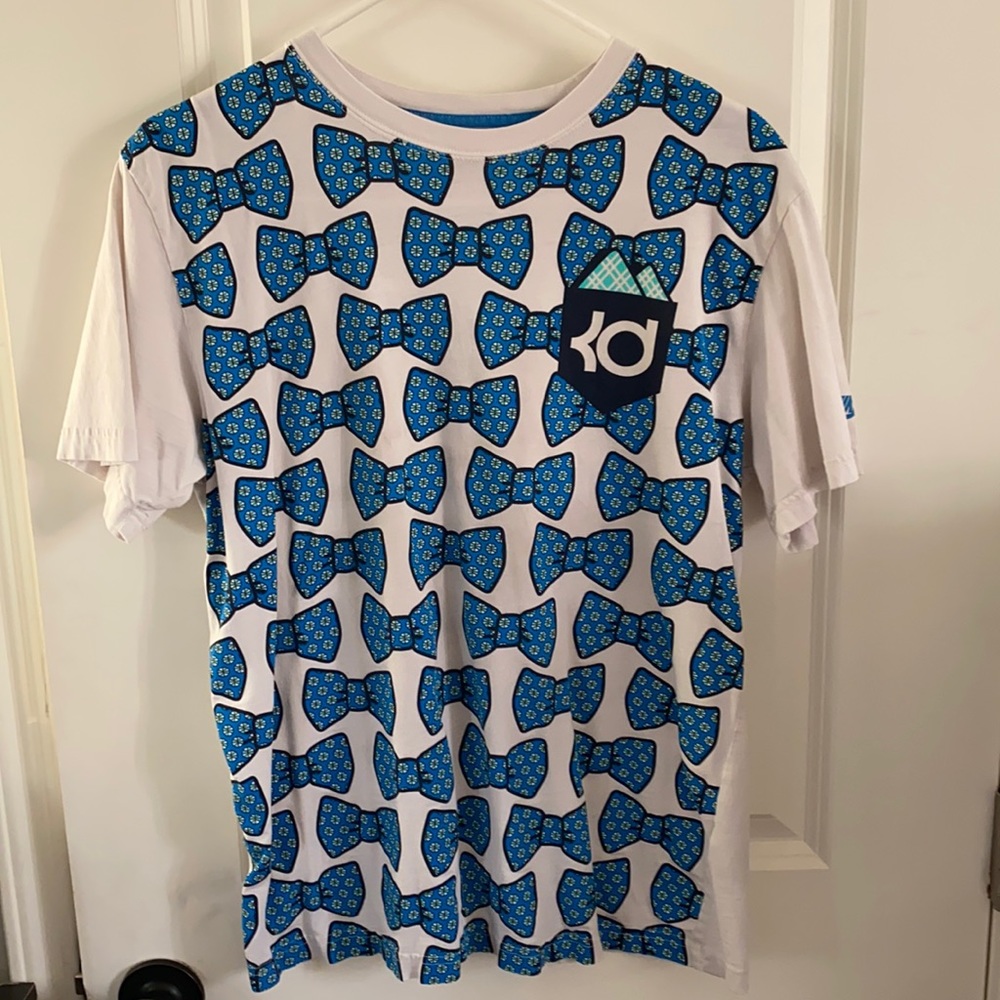 Nike KD Basketball Bow tie T-Shirt